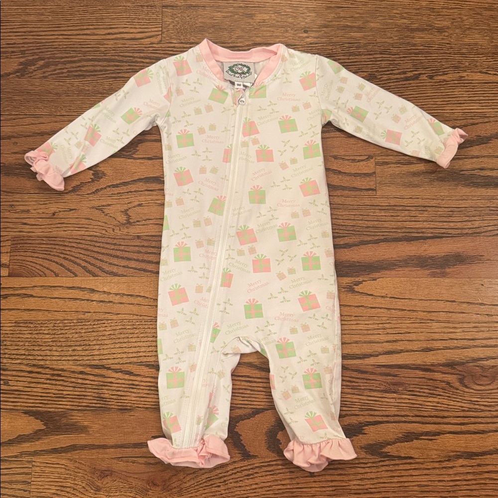 EUC Cecil and Lou Merry Christmas Zippered Onesie 9M